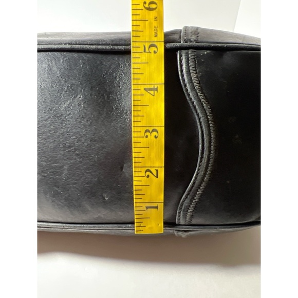 Prada Black Shoulder Bag with Crescent Silhouette - Picture 10 of 12